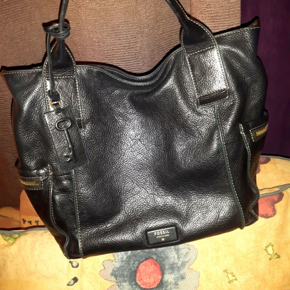 Genuine leather Fossil handbag - Picture 1 of 2